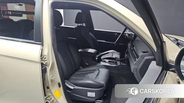 Ssangyong The New Rexton Sport 2023 Жемчужный цвет из Кореи, фото 2