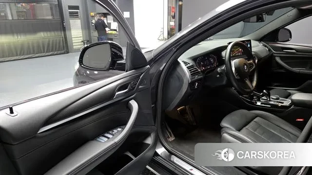 BMW X4 (G02) 2023 Серый из Кореи, фото 2