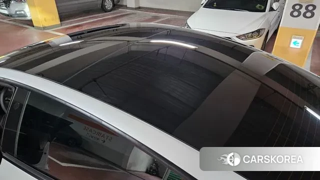 Tesla Model 3 2021 Белый из Кореи, фото 2