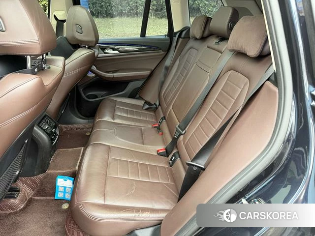 BMW X3 2022 Черный из Китая, фото 2