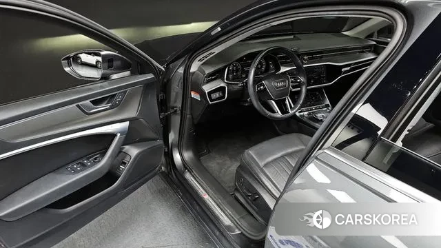 Audi A6 (C8) 2020 Серый из Кореи, фото 2