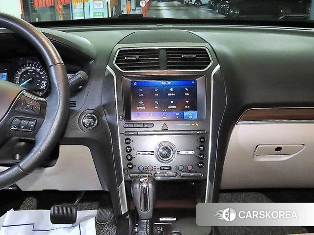 Ford Explorer 2019 Черный из Кореи, фото 2