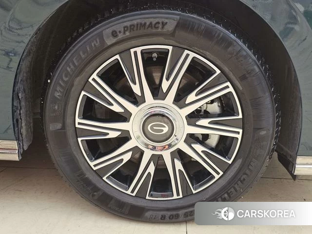 GAC Trumpchi Trumpchi E9 PHEV 2025 Зеленый из Китая, фото 2