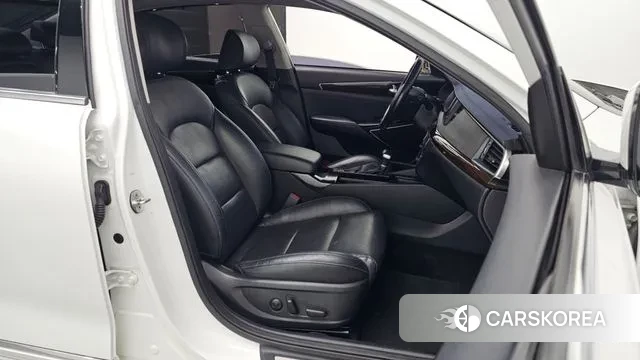 Kia Come New K7 2018 Белый из Кореи, фото 2