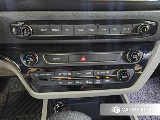 Kia The New Carnival 2019 Желтый из Кореи, фото 2