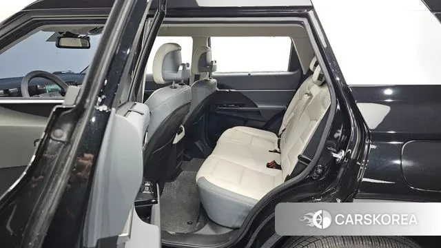 Ssangyong The New Torres 2024 Черный из Кореи, фото 2