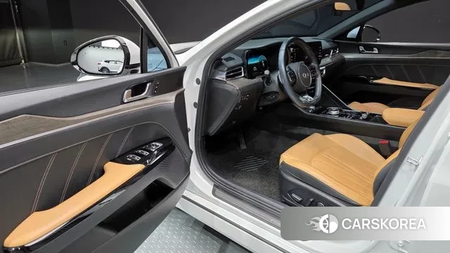 Kia K5 3rd generation 2020 Белый из Кореи, фото 2