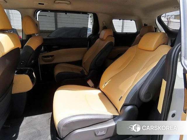Kia Carnival 4th generation 2023 Белый из Кореи, фото 2
