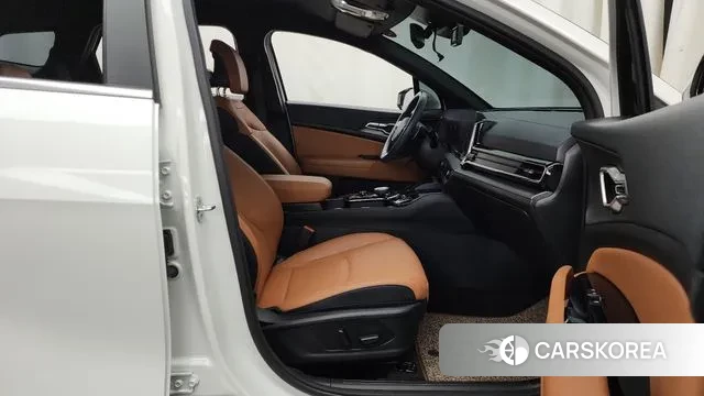 Kia Sportage 5th Generation 2021 Белый из Кореи, фото 2