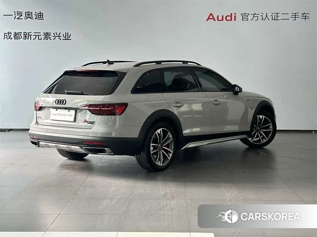 Audi A4 (import) 2023 Серебристо-серый из Китая, фото 2