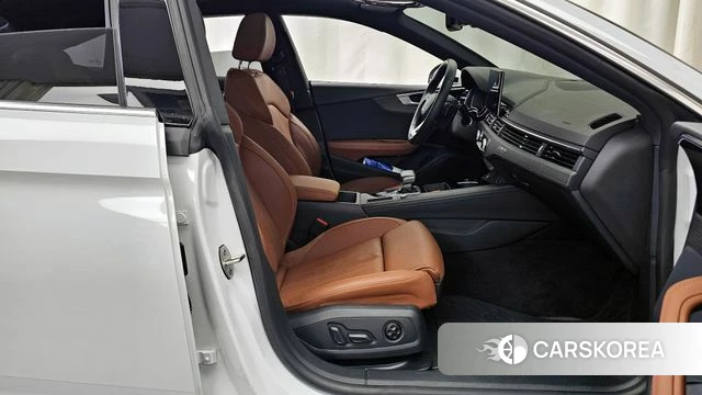 Audi A5 (F5) 2024 Белый из Кореи, фото 2