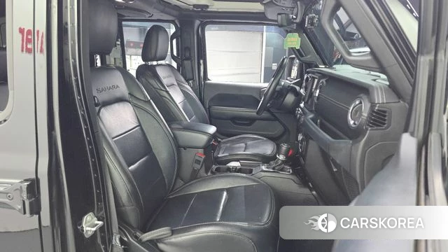 Jeep Wrangler (JL) 2018 Черный из Кореи, фото 2