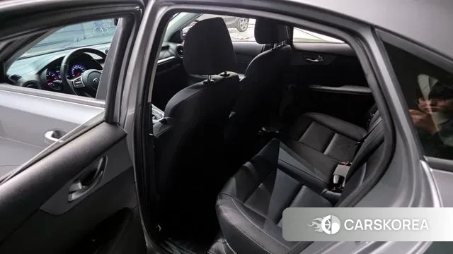 Kia Come New K3 2019 Серебряный из Кореи, фото 2