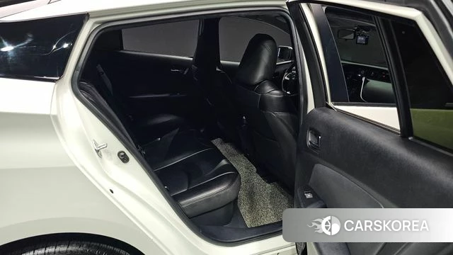 Toyota Prius 4th Generation 2018 Белый из Кореи, фото 2