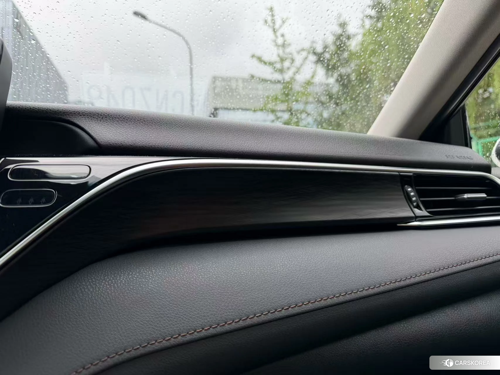 Toyota Camry 2021 Белый из Китая, фото 2