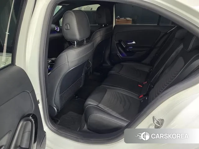 Mercedes-Benz A-Class W177 2020 Белый из Кореи, фото 2