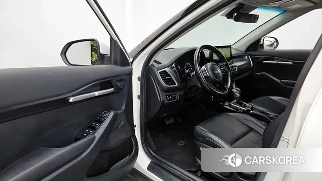 Kia Seltos 2020 Белый из Кореи, фото 2