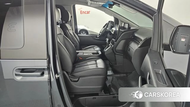 Hyundai Staria 2022 Серый из Кореи, фото 2