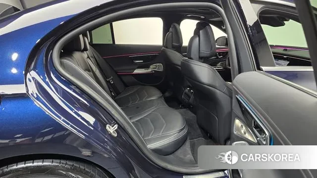 Mercedes-Benz E-Class W214 2024 Синий из Кореи, фото 2