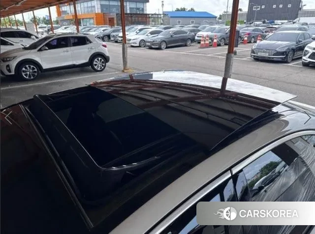 Mercedes-Benz C-Class W206 2022 Белый из Кореи, фото 2