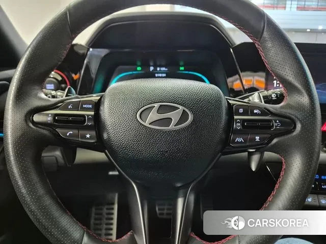 Hyundai The New Avante (CN7) 2024 Серый из Кореи, фото 2