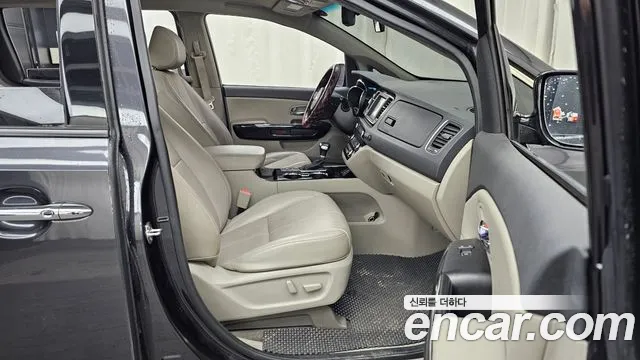 Kia The New Carnival id 2435992 из Кореи 2