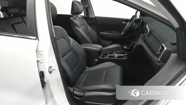 Kia Sportage 4th Generation 2018 Белый из Кореи, фото 2