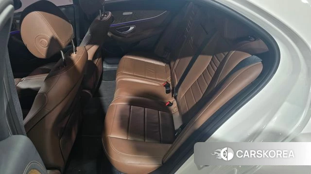 Mercedes-Benz E-Class W213 2022 Белый из Кореи, фото 2