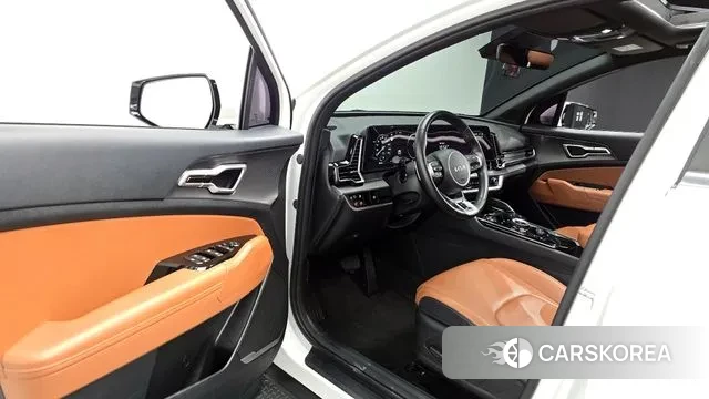 Kia Sportage 5th Generation Hybrid 2022 Белый из Кореи, фото 2