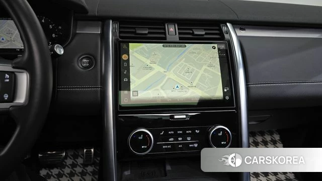 Land Rover Discovery 5 2023 Белый из Кореи, фото 2