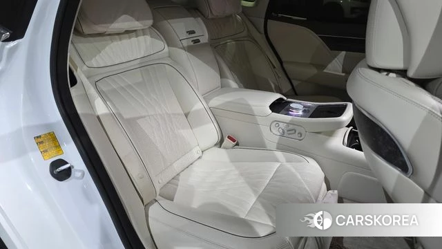 Genesis G90 (RS4) id 4469613 из Кореи 2