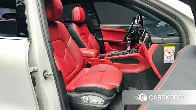 Porsche Macan 2021 Белый из Кореи, фото 2