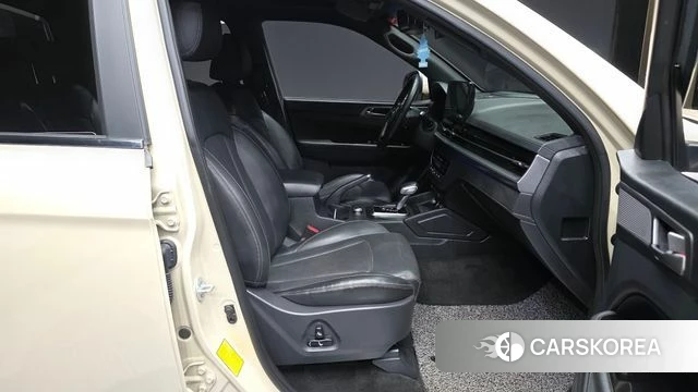 Ssangyong The New Rexton Sports Cannes 2023 Жемчужный цвет из Кореи, фото 2