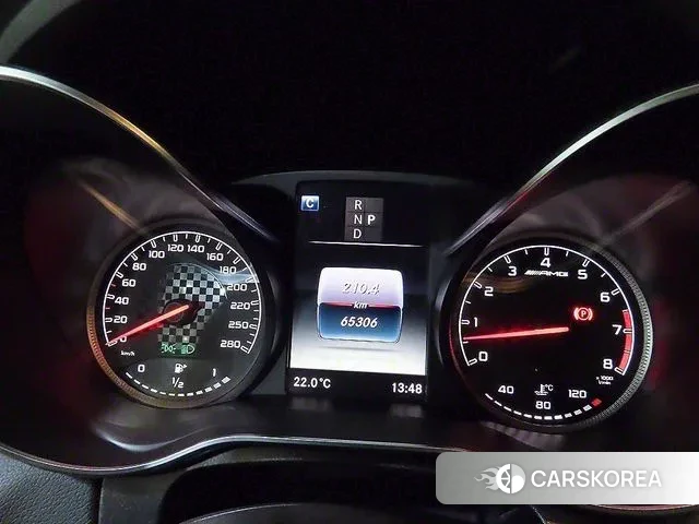 Mercedes-Benz C-Class W205 2018 Белый из Кореи, фото 2