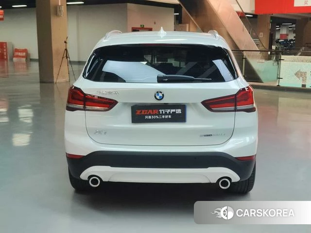 BMW X1 2023 Белый из Китая, фото 2