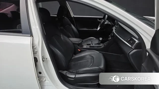 Kia The New K5 2nd generation 2018 Белый из Кореи, фото 2