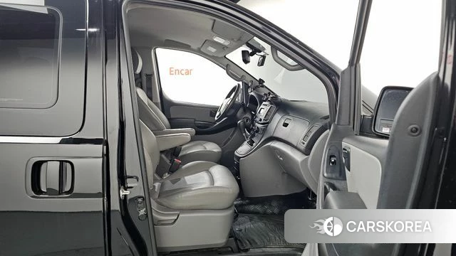 Hyundai The New Grand Starex 2020 Черный из Кореи, фото 2