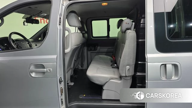 Hyundai The New Grand Starex 2020 Серебряный из Кореи, фото 2