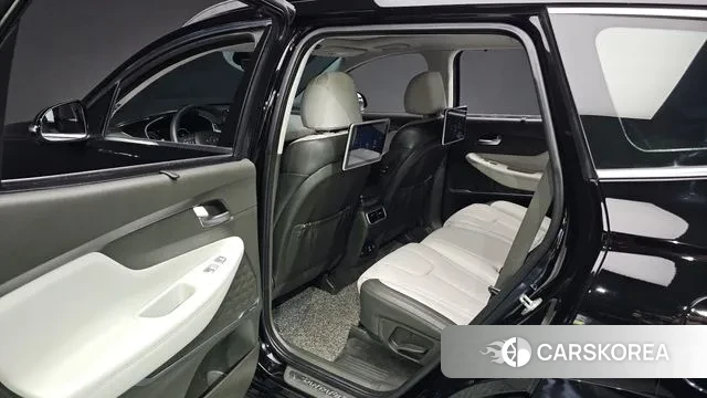 Hyundai The New Santa Fe 2021 Черный из Кореи, фото 2