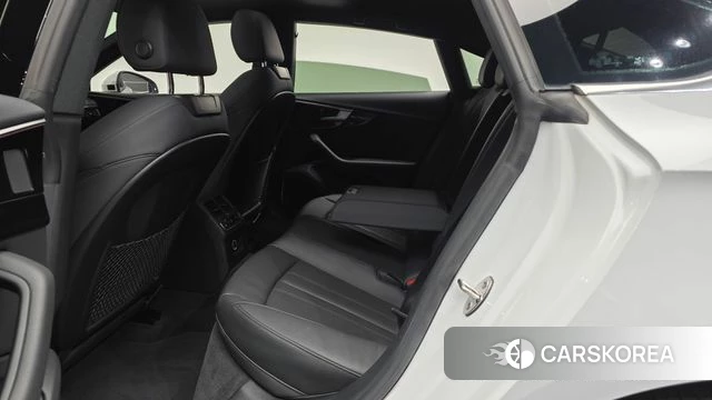 Audi A5 (F5) 2020 Белый из Кореи, фото 2
