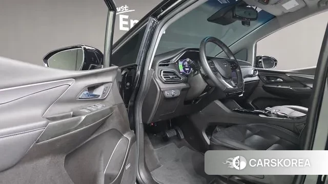 Chevrolet (GM Daewoo) New Bolt EV 2022 Черный из Кореи, фото 2