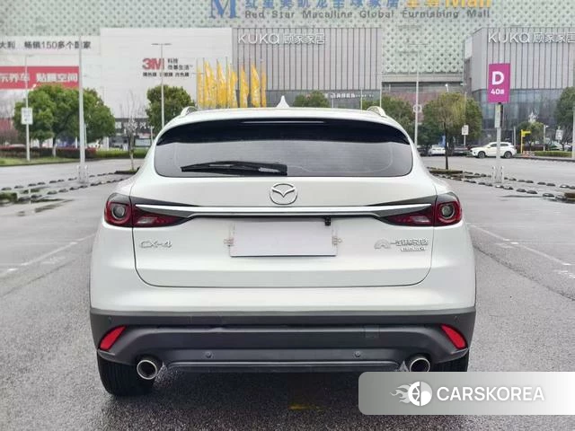 Mazda CX-4 2022 Белый из Китая, фото 2