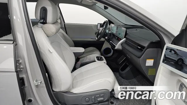 Hyundai Ionic 5 2022 Серебристо-серый из Кореи, фото 2