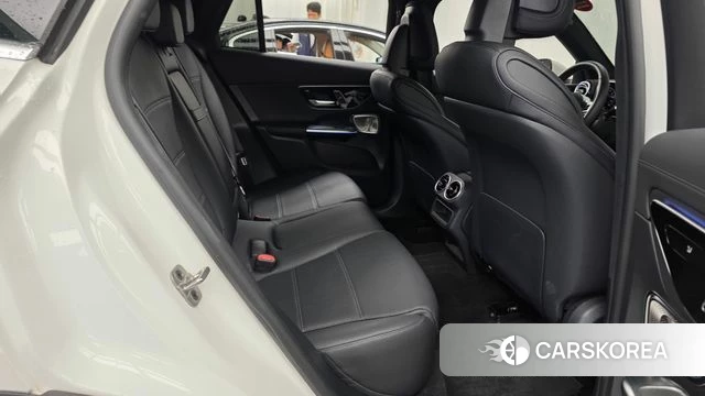Mercedes-Benz GLC-Class X254 2024 Белый из Кореи, фото 2