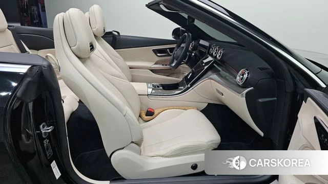 Mercedes-Benz CLE-Class C236 2025 Черный из Кореи, фото 2