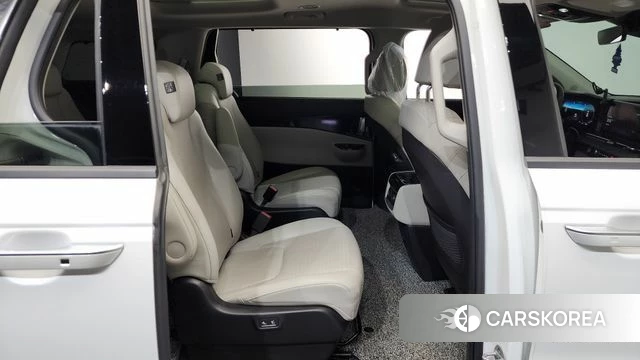 Kia Carnival 4th generation 2022 Белый из Кореи, фото 2