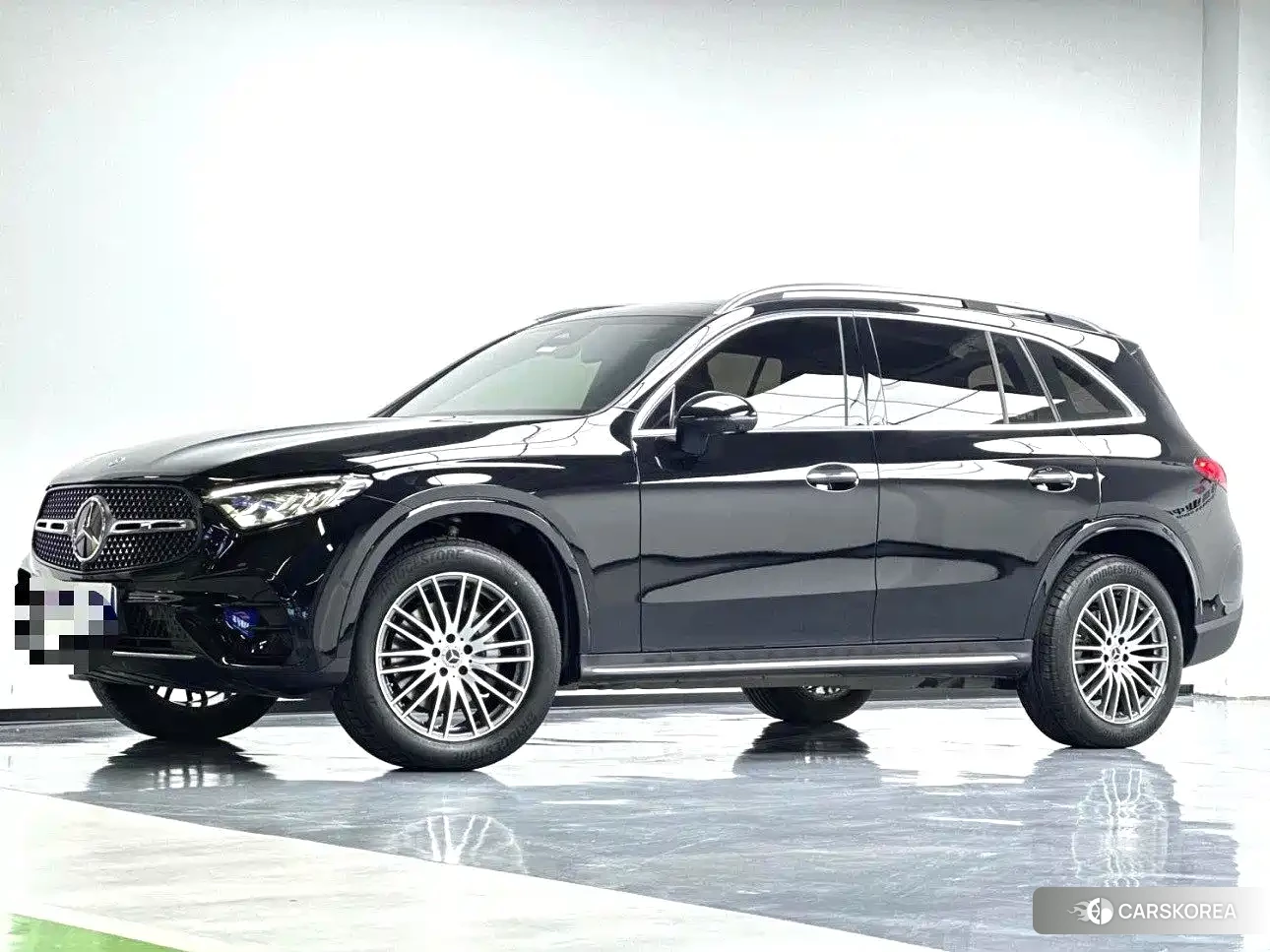 Mercedes-Benz GLC 2024 Черный из Китая, фото 2