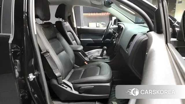 Chevrolet (GM Daewoo) Real New Colorado 2021 Черный из Кореи, фото 2