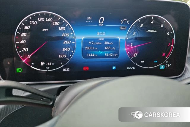 Mercedes-Benz Class C 2024 Белый из Китая, фото 2
