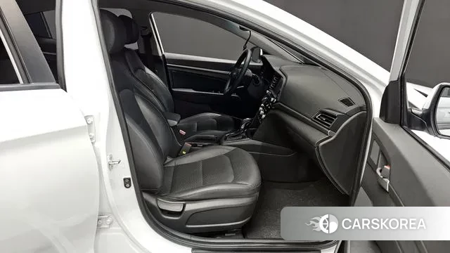 Hyundai The New Avante AD 2019 Белый из Кореи, фото 2